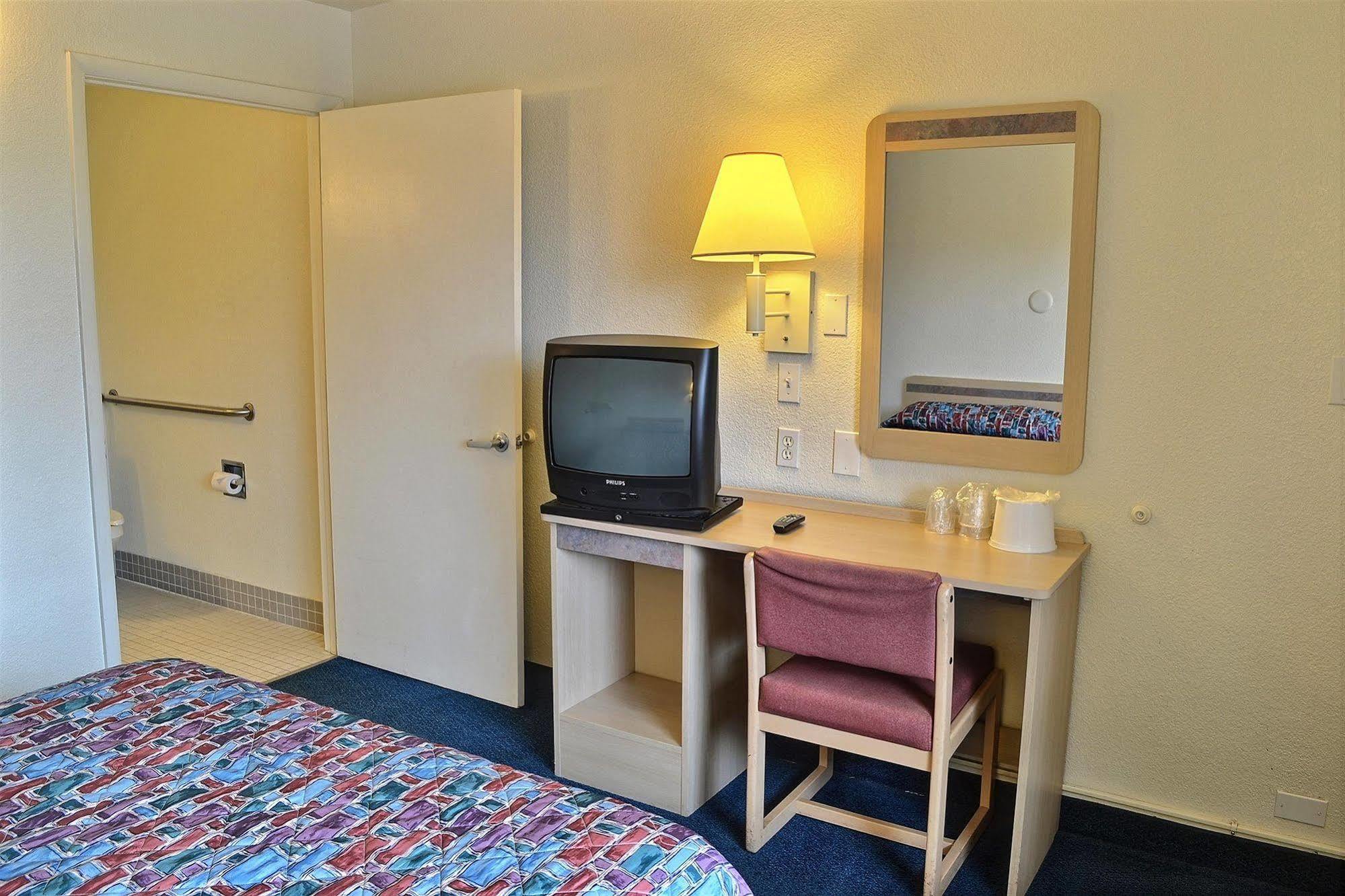 Motel 6-Billings, Mt - South Zewnętrze zdjęcie