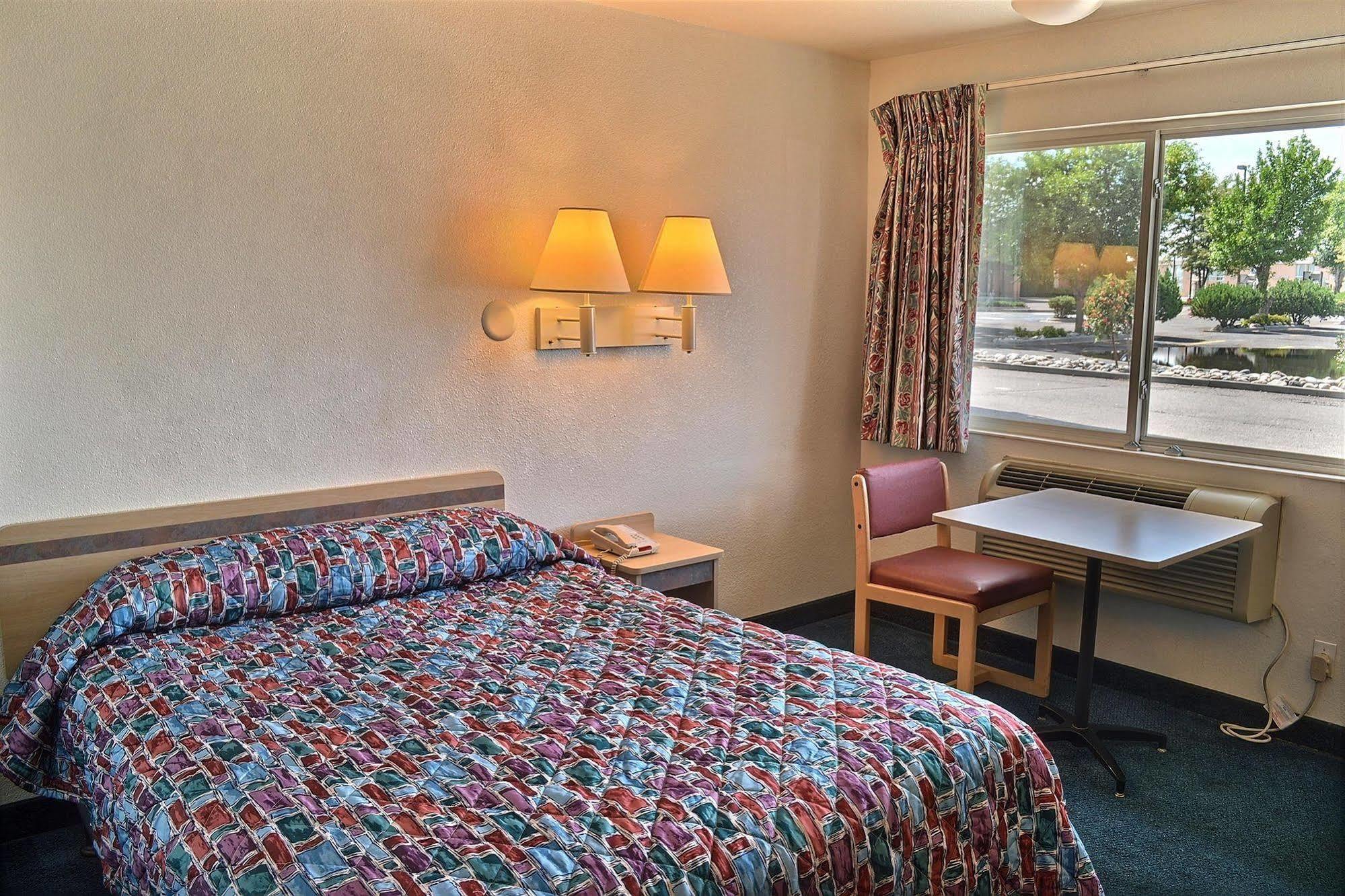 Motel 6-Billings, Mt - South Zewnętrze zdjęcie