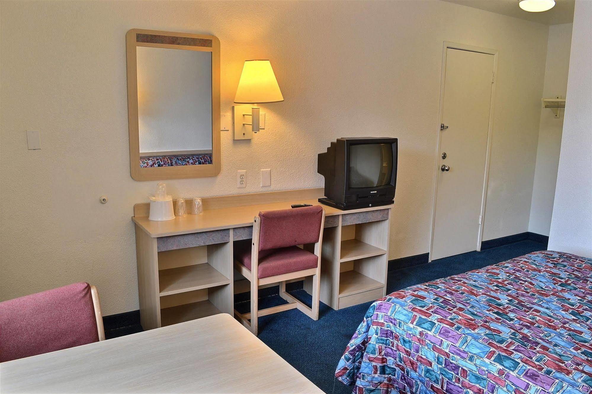 Motel 6-Billings, Mt - South Zewnętrze zdjęcie